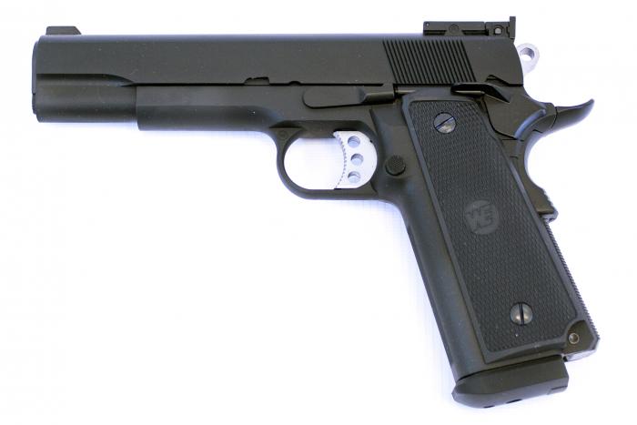WE P14 ALUMINUM SLIDE GAS BLACK PISTOL