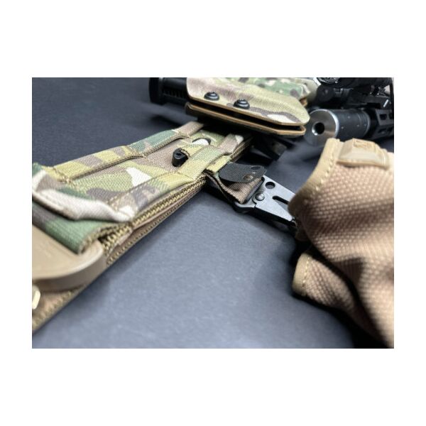 Deadly Customs Belt Hangers