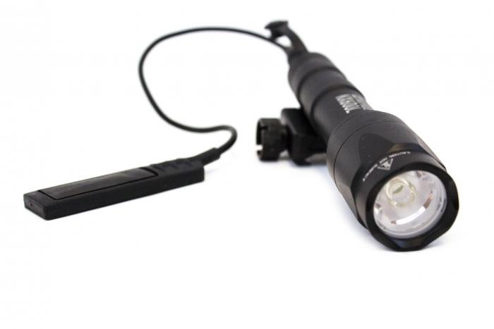 NUPROL NX600L WEAPON LIGHT - BLACK