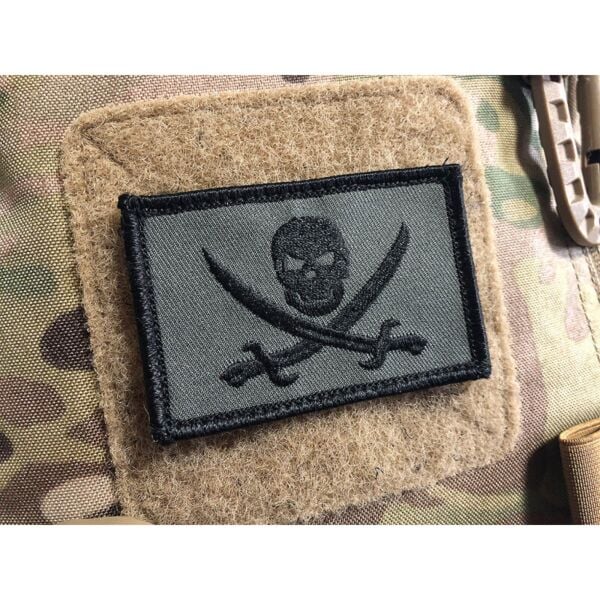 JTG Vintage Pirate Skull & Crossbones Fabric Patch - Ranger Green