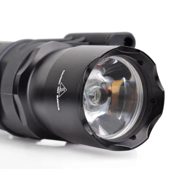 Rebel M910A Vertical Foregrip Weaponlight 190 Lumens - Black