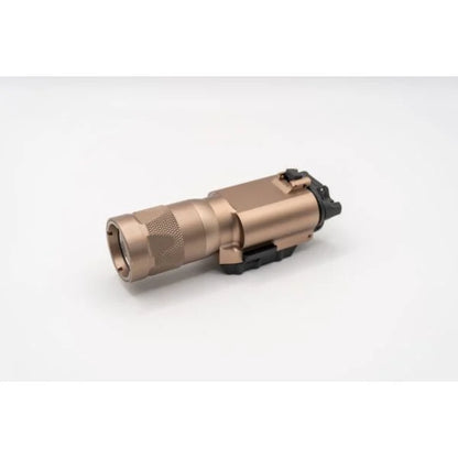 Rebel X300 VAMPIRE Tactical Pistol Flashlight 850 Lumen with Strobe - Dark Earth